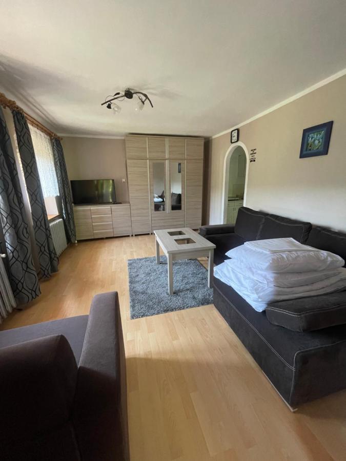 Pod Piekielkiem Apartment Szczytna Bagian luar foto